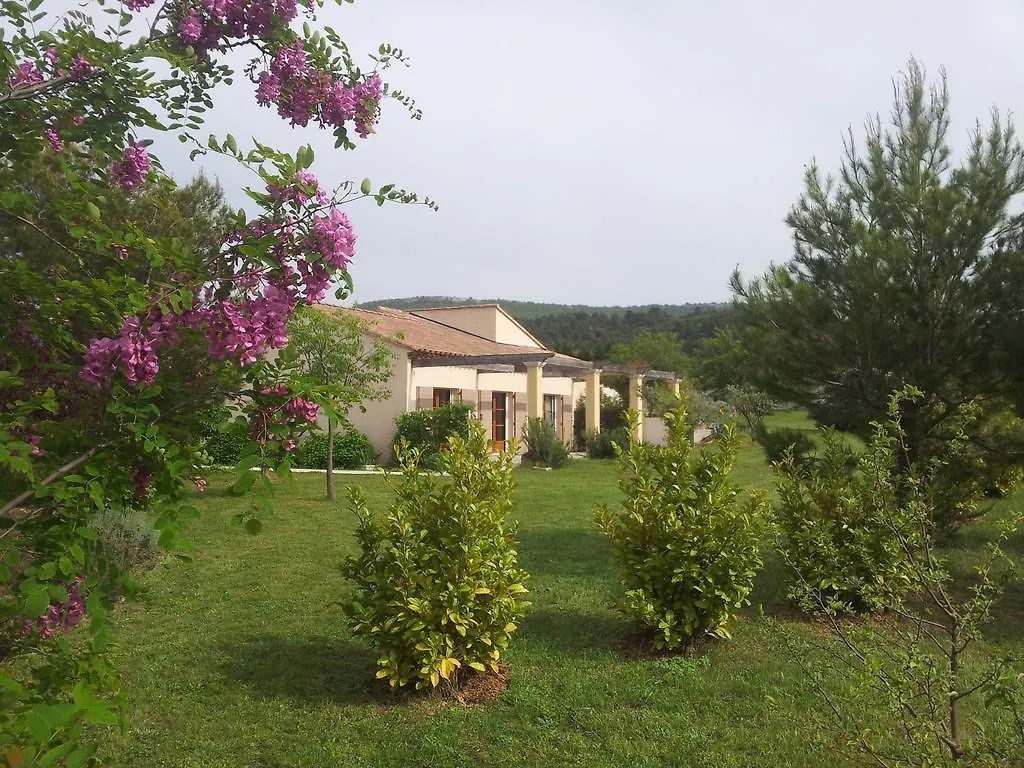 Bed and Breakfast Lamanderie En Provence à Alleins 0*,