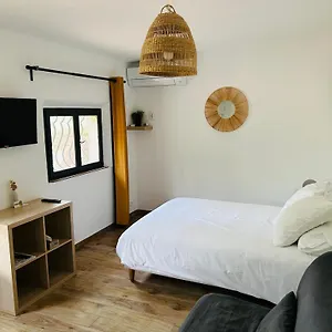  Maison d'hôtes Le Cabanon